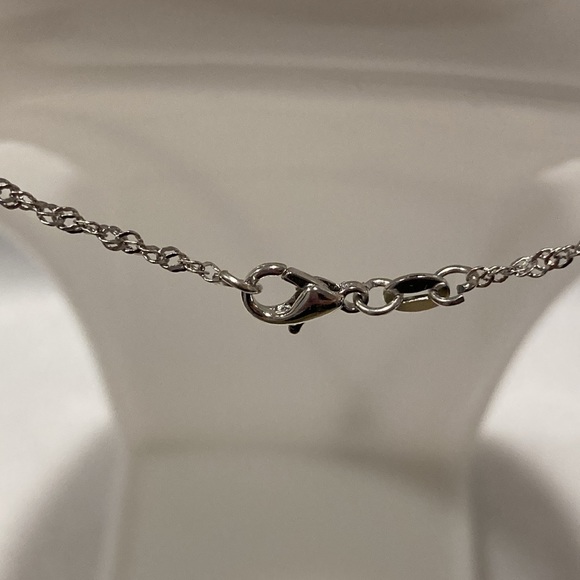 NWOT - Sterling Silver Pear Shaped CZ Bow Necklace, Pendant & Earrings Set - Picture 13 of 14